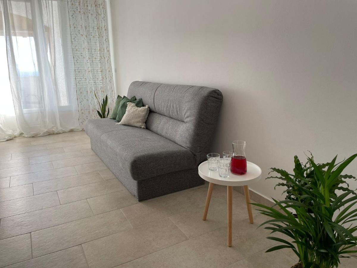 Apartmani Maris II Palit Eksteriør bilde